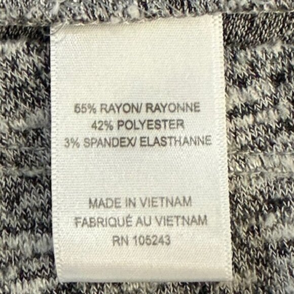 Bobeau One Button Cardigan/Wrap an Asymmetrical Hem Heather Gray Size XL - Picture 10 of 11